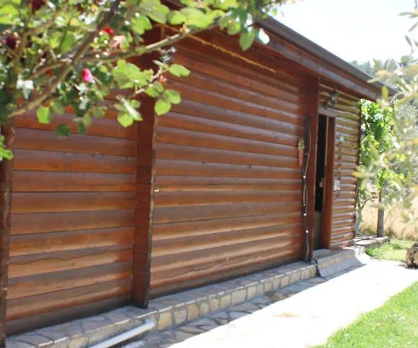 Sakin Vadi Winehouse Bed & Breakfast Orhaniye (Marmaris)