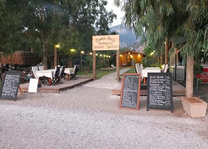 Sakin Vadi Winehouse Bed & Breakfast Orhaniye (Marmaris)